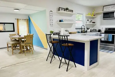 Image de 4-bedroom vacation home 10 minutes to Destin Beaches