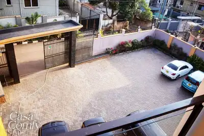 Casa ~ Comfy with easy access to the airport and City Center
