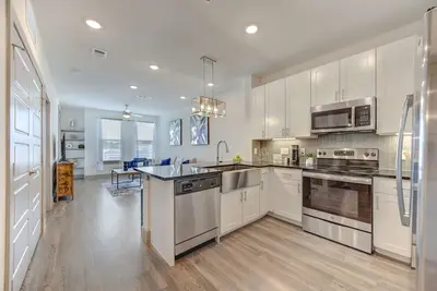 Image de Woodlands/Conroe Luxury Apartment  near hospitals, Exxon, Hp, and mall