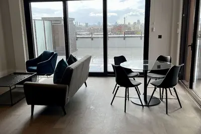 Image de 2 Bedroom Penthouse Canary Wharf