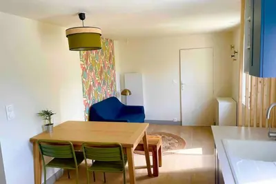 Image de Petite maison au calme avec jardin aux portes de Bordeaux