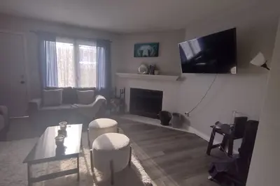 Image de Beautiful condo in south anchorage right by Turnagain Arm and hiking trails!