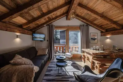 Image de Petit chalet de charme entièrement neuf au centre de Morzine