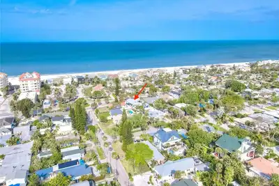 Image de Private Home on North Clearwater Beach! Walk to Beach