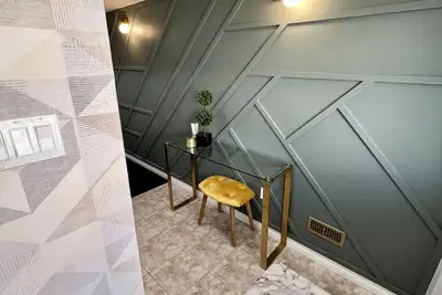 Image de Modern 3 Bedroom Townhouse w/ Parking and Office