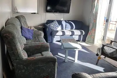 Image de Classic kiwi bach, Walk to the beach, pubs and shops