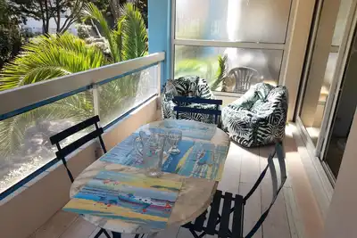 Image de Appartement T2 à Arcachon - Proche du Casino, Centre-ville, Plage d'Eyrac, Parking et Balcon