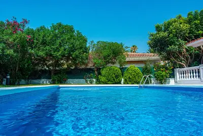 Image de Villa de Lujo Recién Reformada con el Corazon de Benalmádena