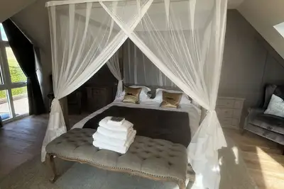 Image de Stylish one bed country steading