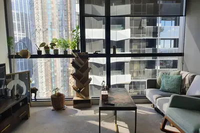 Image de Cozy 2 Bedroom Apartment With City View