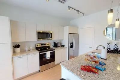 Image de Beautiful Luxurious 2Bed 2bath with Master Suite