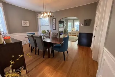 Image de Lovely 3 Bedroom condo near Wrigley!