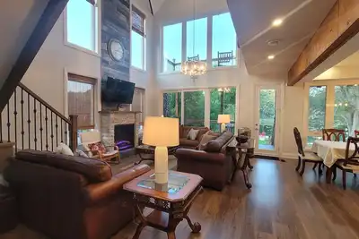 Image de Lovely Newly Built Cottage by the Water