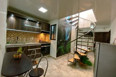 Image de Hermoso Apartamento Con Terreza Ubicado En El Centro De Pereira, Para 6 Personas