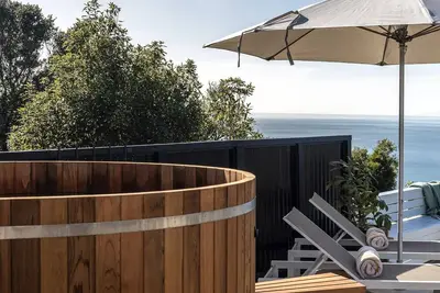 Image de Ocean Breeze Cottage | Coast & Country |