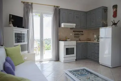Image de Elegant villas with amazing  sea view  - just 1, 5 km from the beach!