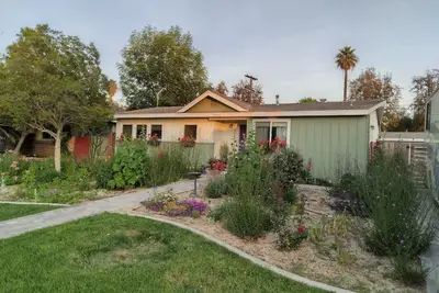 Image de Sweet Garden Bungalow with No Extra Fees