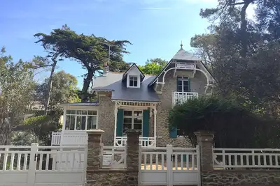 Image de Authentique Pornichétine de 1920 pour 7 personnes, à 100m de la plage