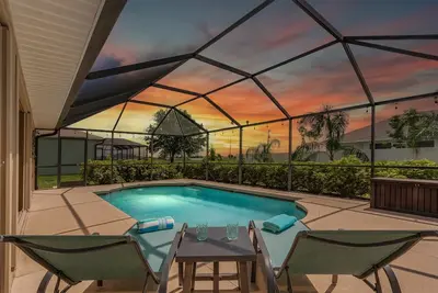 Image de Saltwater Pool & Gas Grill: Cape Coral Oasis!