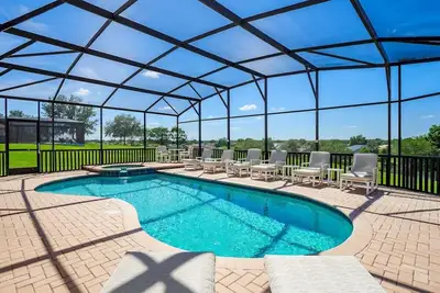 Image de Sunset & Lake View 5bed 5Bath Villa on Windsor Hills