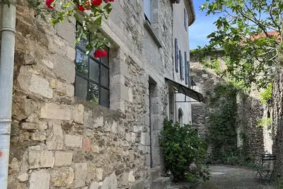 Image de maison de village au parc national des Cévennes