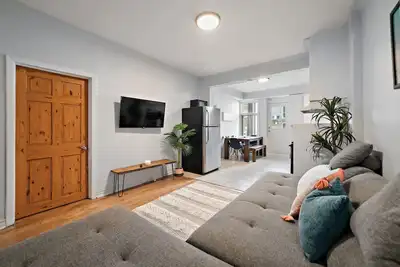 Image de Stylish 5br - Sleeps 18 - Top location - w/Patio!