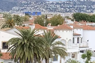 Image de Appt Amporia vue canaux et amarre en option