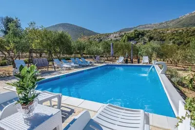 Image de Villa Olea - Seven Bedroom Villa with Swimming Pool