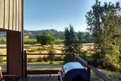 Image de Pear Orchard and Views: