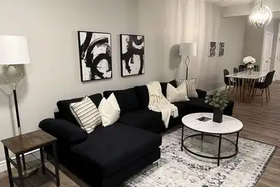 Image de Luxurious, Cozy and Brand new House