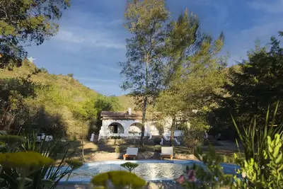 Image de Casa al pie de la Montaña con Cama King, Pileta y Mesa de Pool
