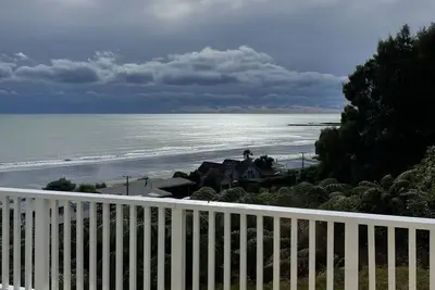 Image de Exceptional Views in Patons Rock