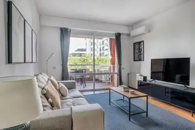 Image de Airy Galvany 3br w/ Balcony, by Blueground