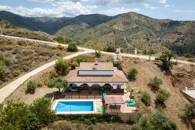 Image de Maison de vacances 'Casa Rural Los Hidalgos' avec vue sur la mer, Wi-Fi et climatisation