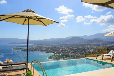 Stunning sea views, close to Elounda!