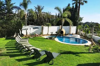 Image de Magnificent villa 7 bedrooms in the heart of Marbella