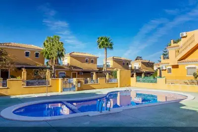 Image de Pink Velvet Townhouse