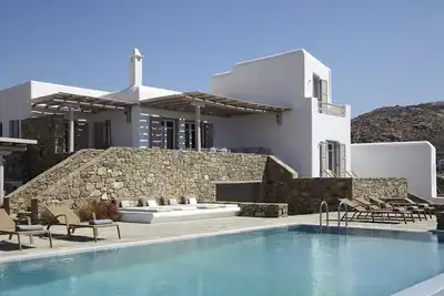 Image de Chef included by Fantasia Villas: Elia White Residence
