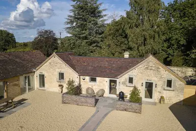 Charming Converted Piggery on Peaceful Cotswold Farm