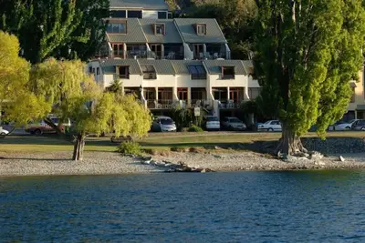 Image de Lakefront Apartments