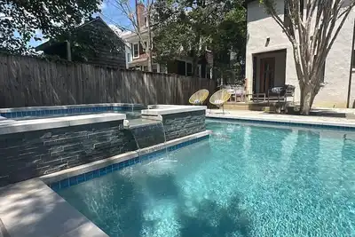 Image de Usna Getaway: Heated Pool, Hot Tub, Indoor Grill!