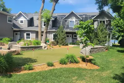 Image de Lake Carlos Bay Townhome