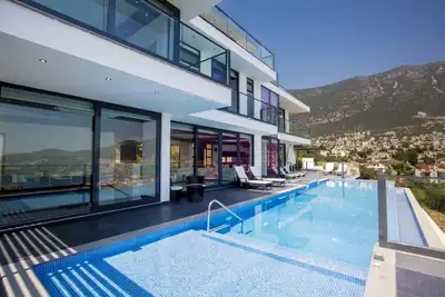 Image de Magnificent 5 Bedroom Villa in Ortaalan Kalkan