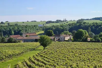 Image de Dépendance dans un château des 15ème et 16ème siècles