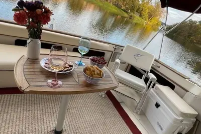 Image de Private Yacht on Catskill Creek