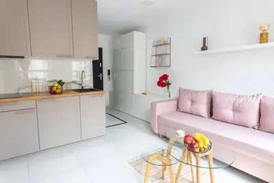 Moveen! Stylish Studio in Calm Area