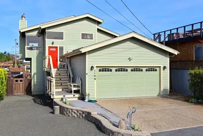 Image de Panoramic Estuary View Home - monthly only
