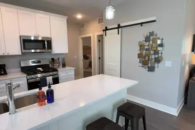 Image de Main Floor charming 2 Bedroom Condo with King master suite in Bettendorf