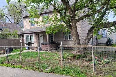 Image de Cozy home centrally located with a hot tub