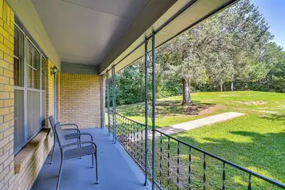 Image de Quaint Oxford Home ~ 2 Mi to Ole Miss & The Grove!